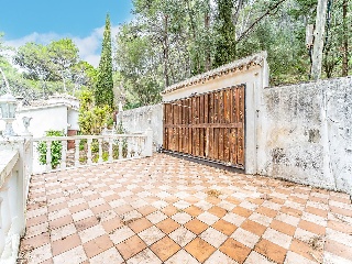 Chalet aislado en Urb la Montua 37