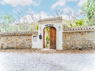 Chalet aislado en Urb la Montua 38