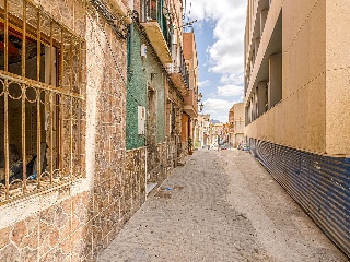 Vivienda en C/ Barrio Nuevo  6