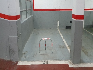 Promoción de plazas de garaje en C/ Cisterna, Terrassa  3