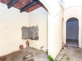 Bajo en C/ Lavoisier 28