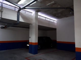 Garajes en C/ Joven Futura     9