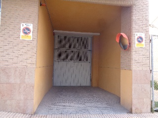 Garajes en Av Alfonso XII 3