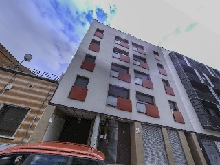Piso en venta en Terrassa de 87  m²