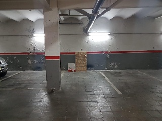 Garaje en C/ Can Puiggener 3