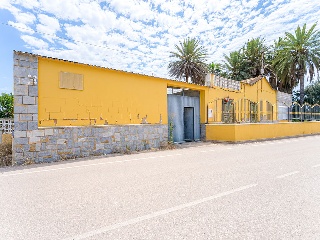Chalet en Ptda Valverde  2