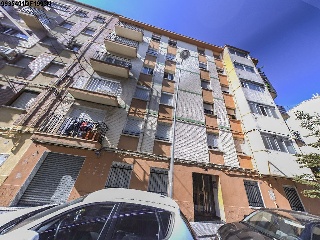 Piso en venta en Rubí de 66  m²