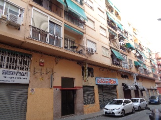 Local en venta en Alicante de 253  m²