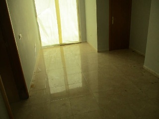 Local en Av Garrigues 2