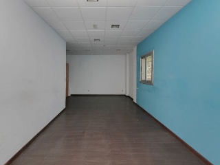 Local en C/ Aprestadora - Hospitalet de Llobregat - 6