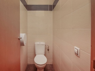 Local en C/ Aprestadora - Hospitalet de Llobregat - 16