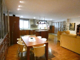 Ático dúplex en calle Hortelanos 8