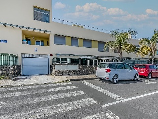 Vivienda con garaje y trastero en C/ Garabato, Santa Cruz de Tenerife (Santa Cruz de Tenerife) 2