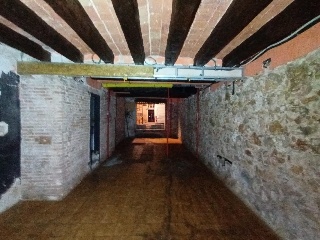 Local en Av d´Estanislau Figueres 2