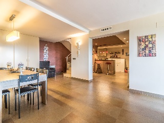 Chalet en Urbanización El Racó 46