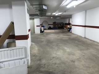 Plaza de garaje en Av. Doctor Artero Guirao 6