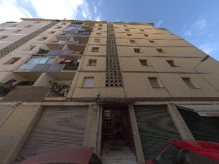 Piso en venta en Girona de 88  m²