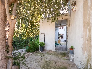 Chalet independiente en Desamparados 24