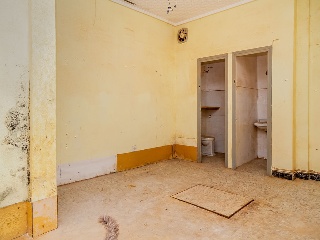 00306-0001 7