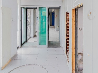 Local comercial en Av Gómez de Avellaneda - Zaragoza - 5