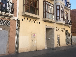 Local en venta en Cartagena de 175  m²