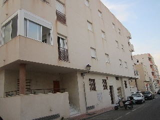 02561-0001 2
