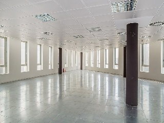 Promoción de oficinas y garajes en C/ Osca, Zaragoza  15