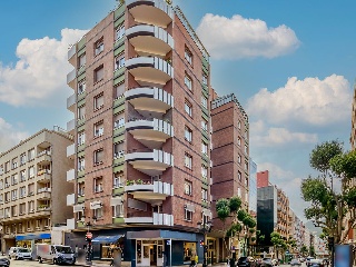 Piso en venta en Oviedo de 192  m²