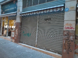 Local comercial en C/ Calaf - Terrassa - 10