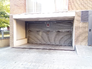 Garajes en C/ Hermanas de la Virgen Niña 2