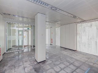 Local comercial en C/ Francisco Vila 5