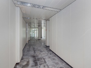 Local comercial en C/ Francisco Vila 18
