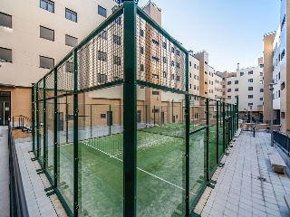 Locales en C/ Felipe Guillén 21