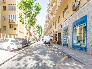 Local en venta en Madrid de 56  m²