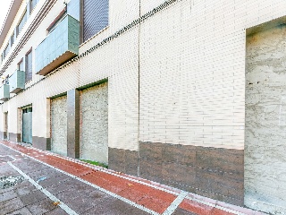 Locales en C/ Marbella 7