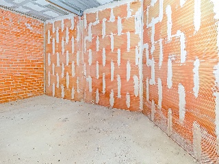 Locales en C/ Marbella 12