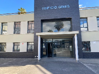 Garaje en venta en Gines de 13  m²