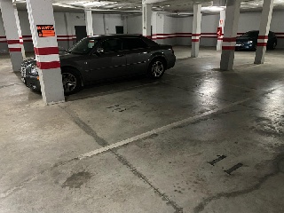 Oficina y garaje en C/ Venta de La Marquesa, Gines (Sevilla) 2