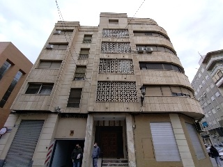 Garaje en venta en Orihuela de 14  m²
