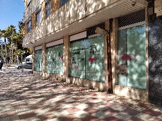 Local en venta en Ciudad Real de 357  m²