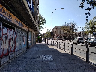 Local en Pz Puerta de los Alarcos           4
