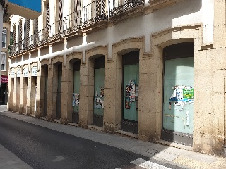 Local en Pz San Pedro, Almería (Almería)                   10