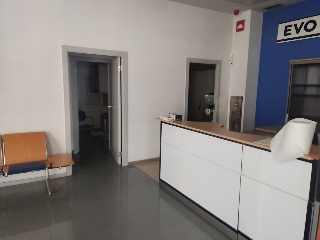 Local en Av Poeta Emilio Baró, Valencia         14