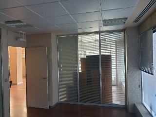 Local en Av Cid Campeador                12