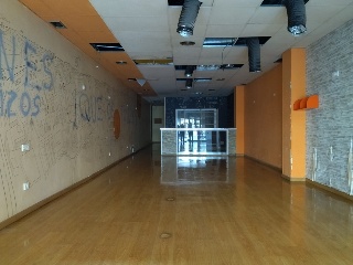 Local en C/ Latorre, Sabadell (Barcelona) 2