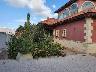 Chalet independiente en C/ Irlanda, Bigastro (Alicante/Alacant) 46
