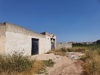 Local en C/ Camino Villarubia 2