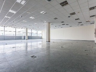 Edifico conjunto de oficinas y plazas de aparcamiento en Av de la Industria, Alcobendas (Madrid)  5