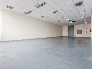 Edifico conjunto de oficinas y plazas de aparcamiento en Av de la Industria, Alcobendas (Madrid)  7