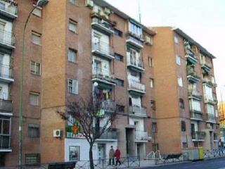 Piso en venta en Madrid de 63  m²